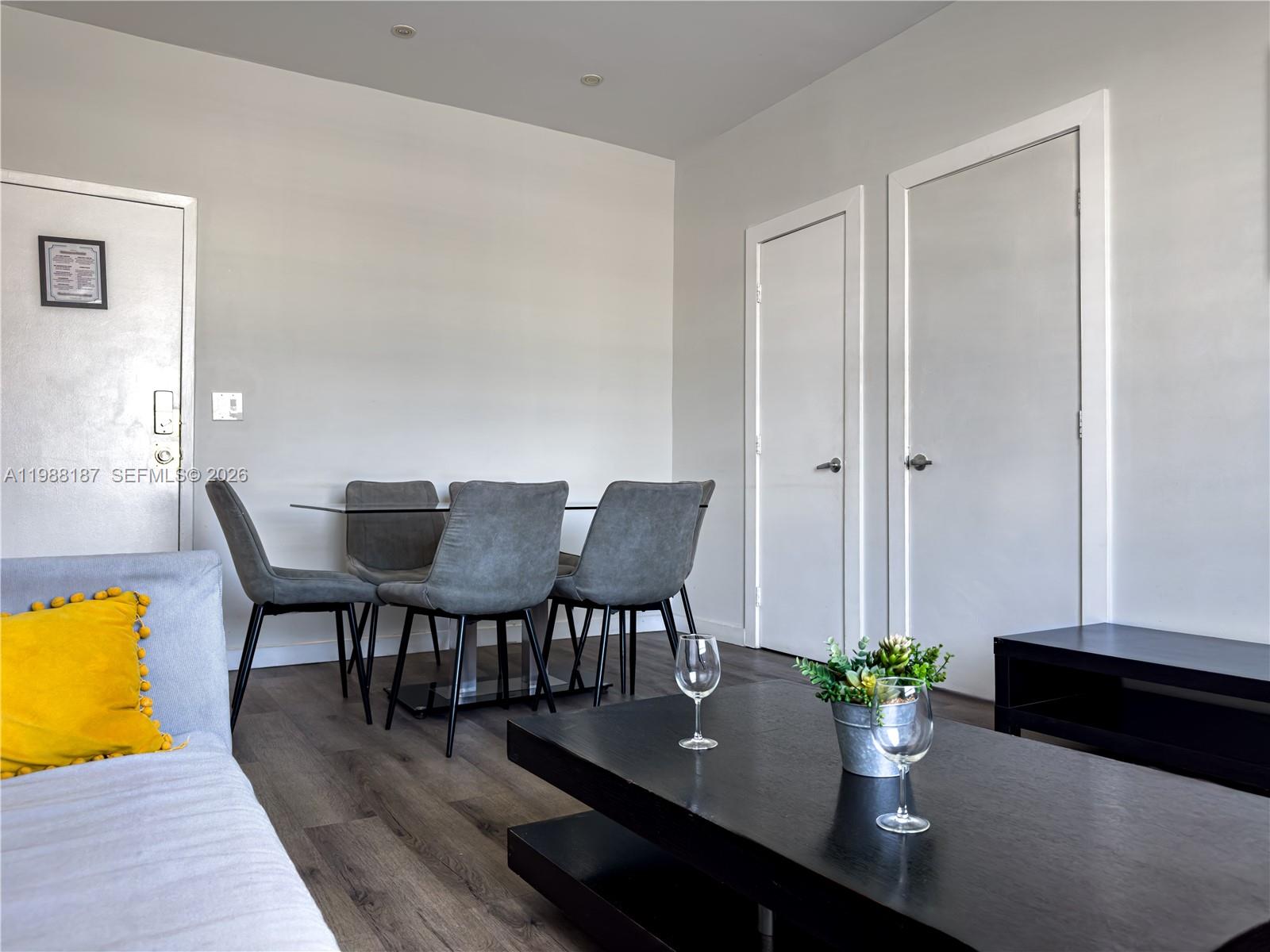 750 Collins Ave #302 Miami Beach, FL 33139