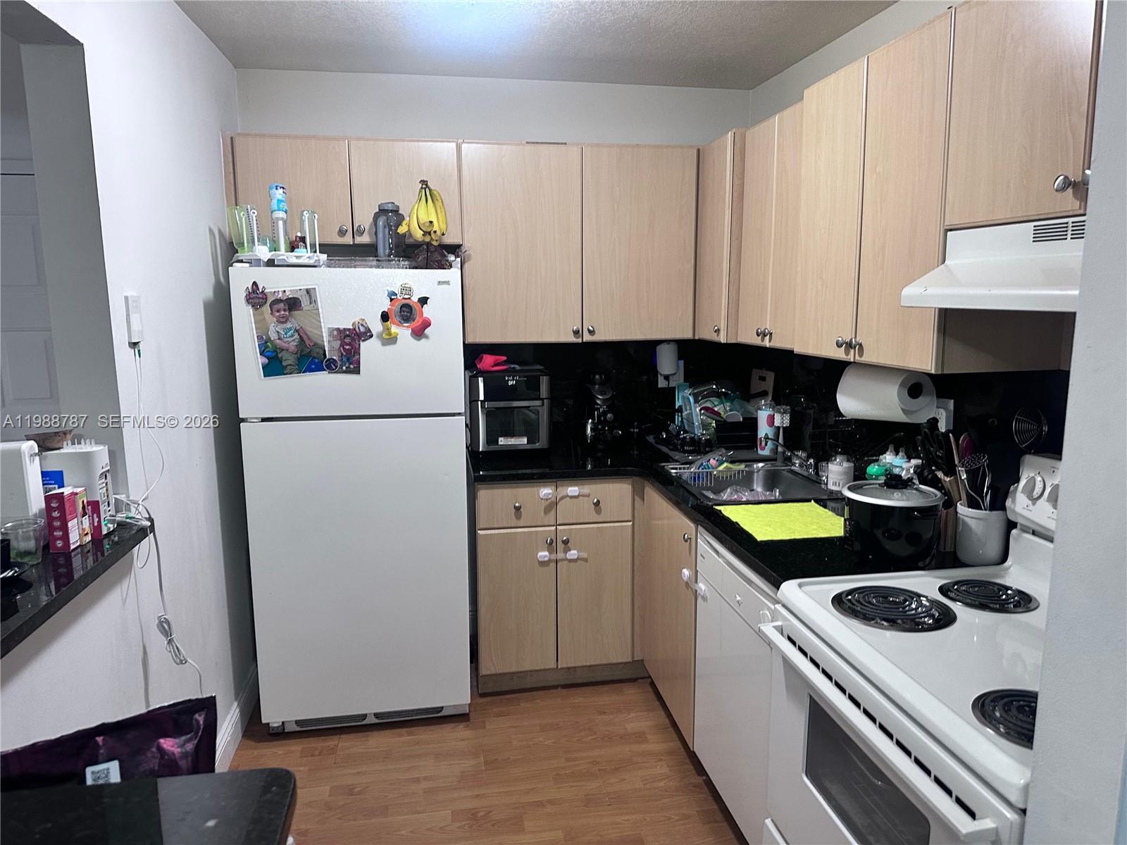 7220 NW 179th St #206