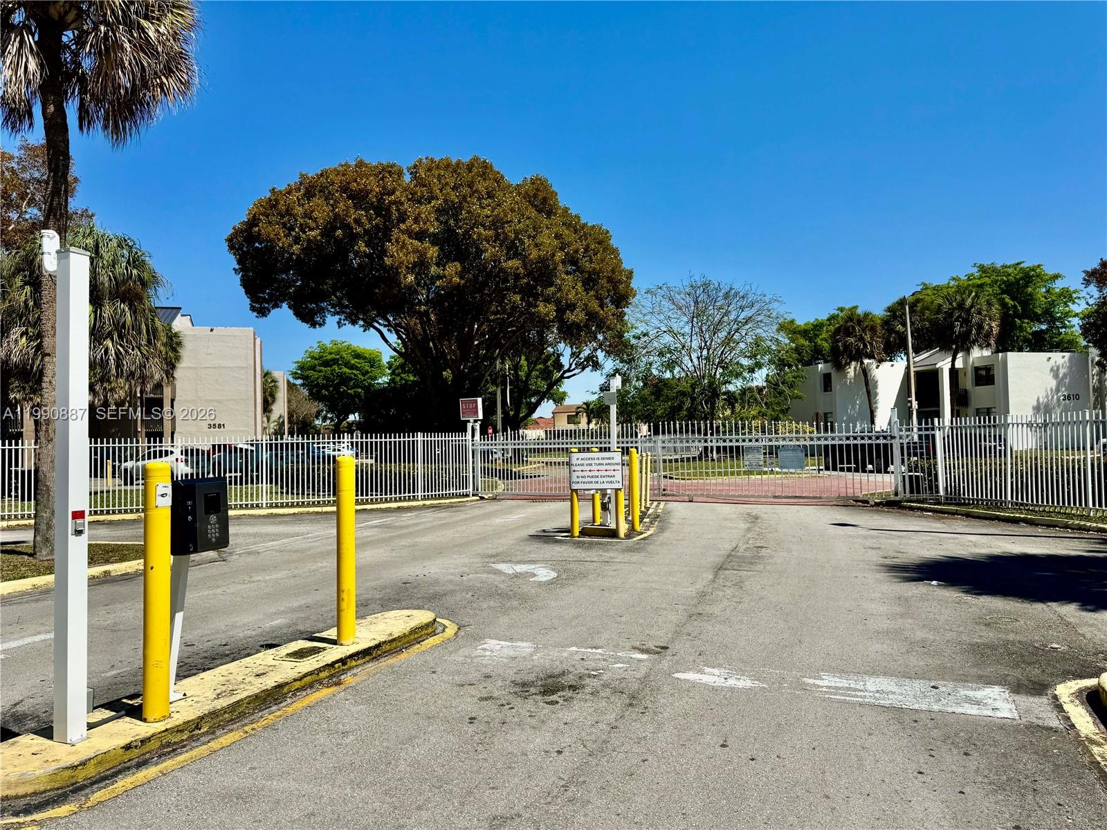 3610 SW 114th Ave #4-202 Miami, FL 33165