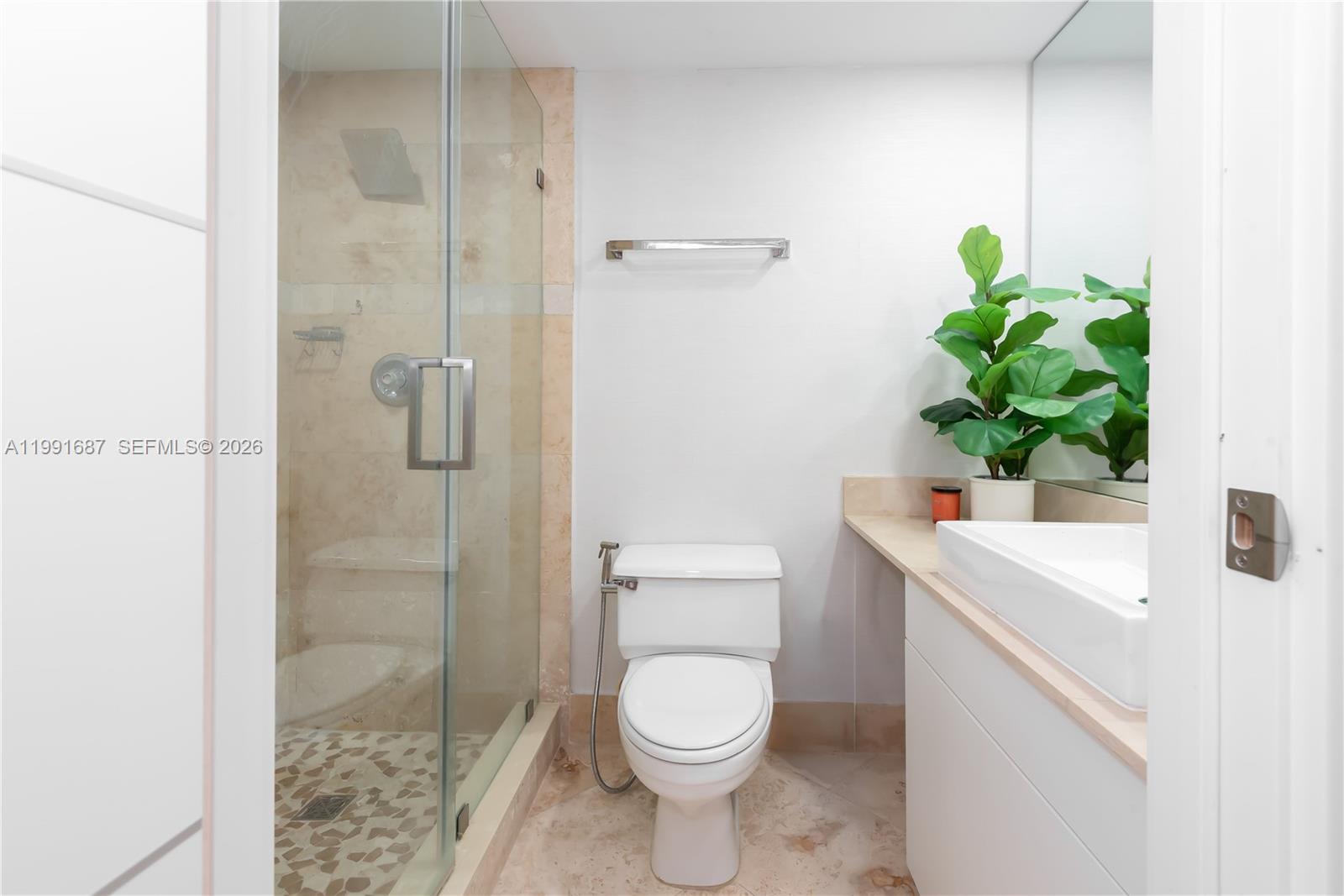 701 Brickell Key Blvd #1912 Miami, FL 33131