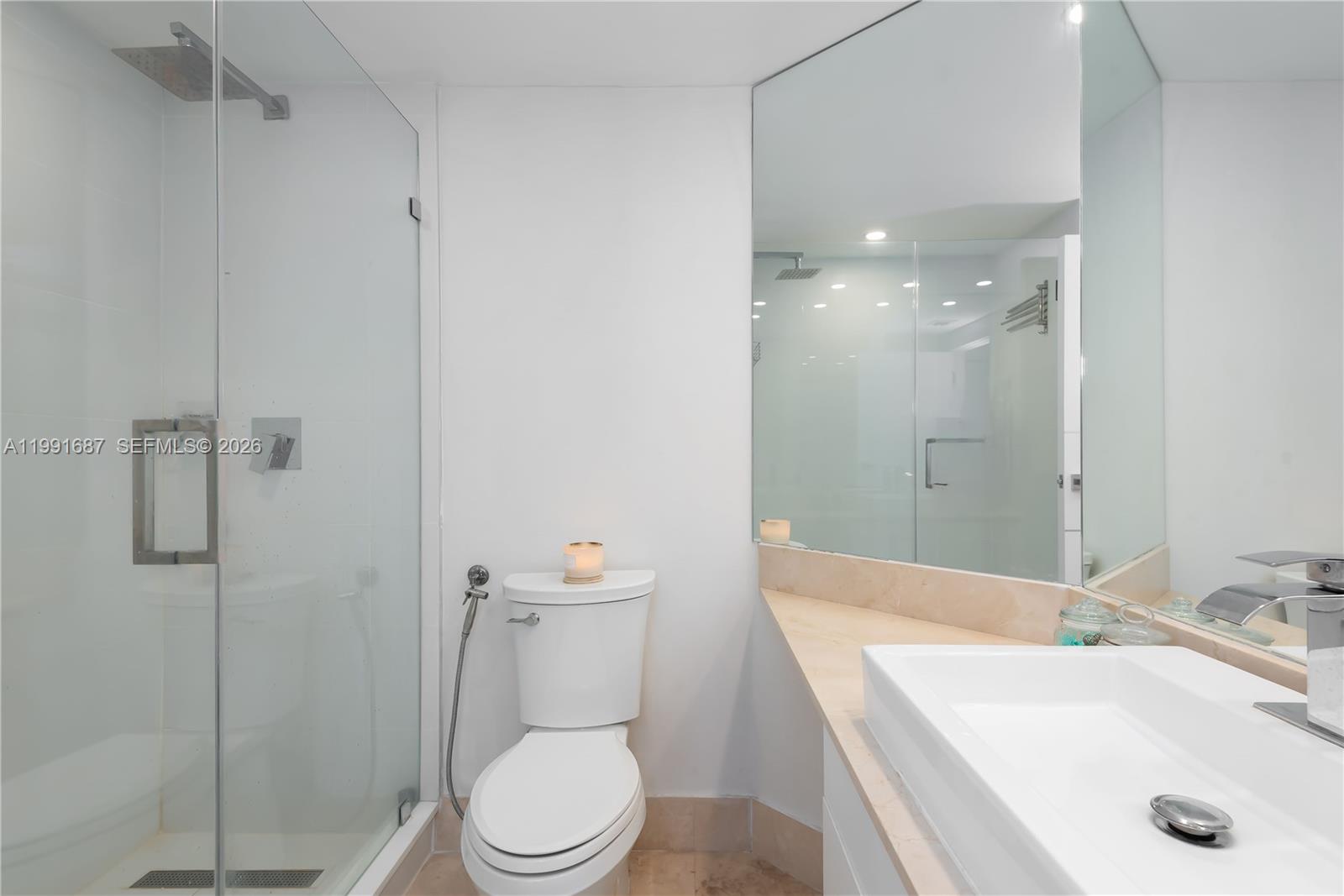 701 Brickell Key Blvd #1912 Miami, FL 33131