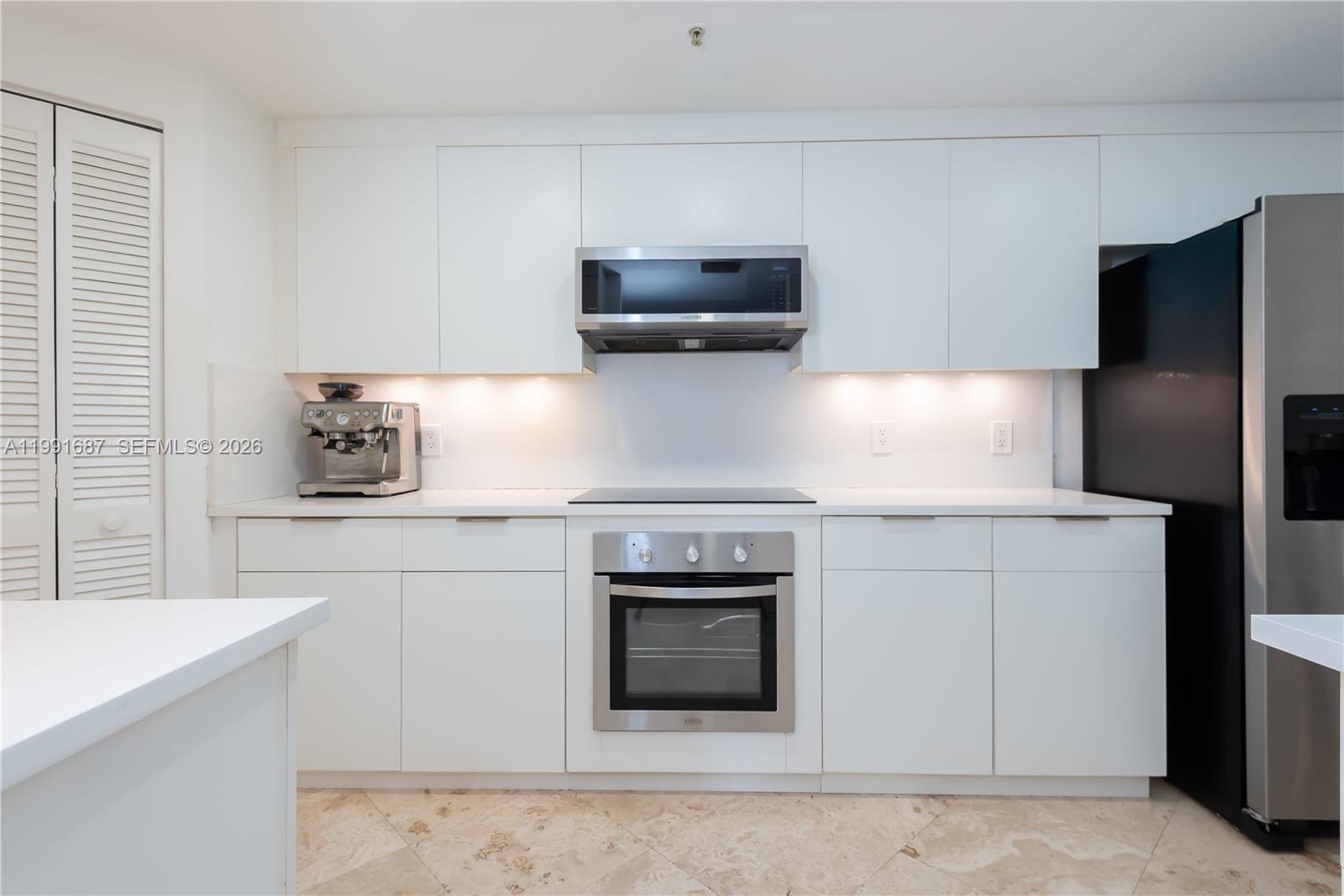 701 Brickell Key Blvd #1912 Miami, FL 33131