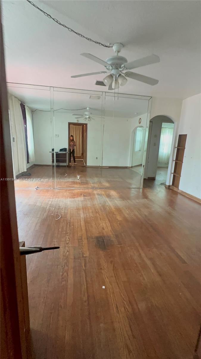 2604 Mayo St Hollywood, FL 33020