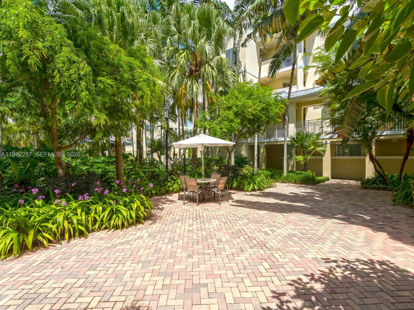7542 SW 102nd St #209 Pinecrest, FL 33156