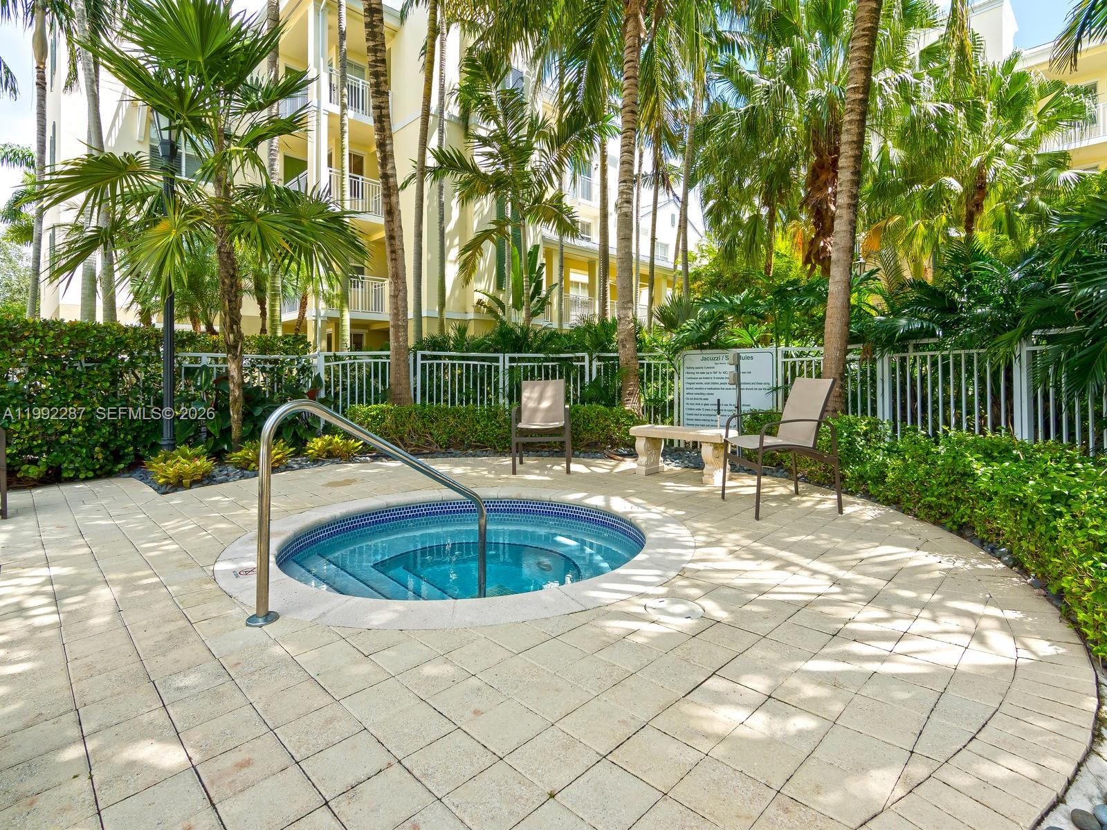 7542 SW 102nd St #209 Pinecrest, FL 33156