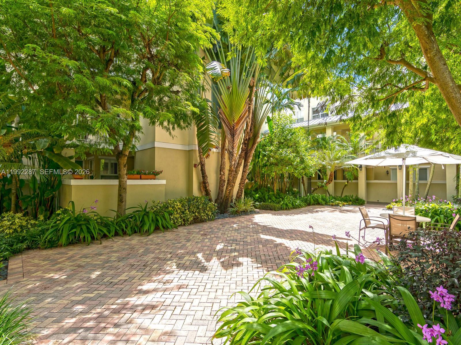 7542 SW 102nd St #209 Pinecrest, FL 33156