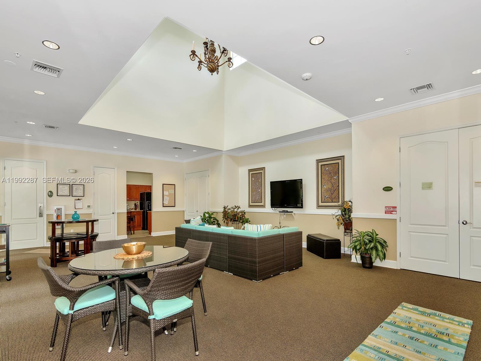 7542 SW 102nd St #209 Pinecrest, FL 33156