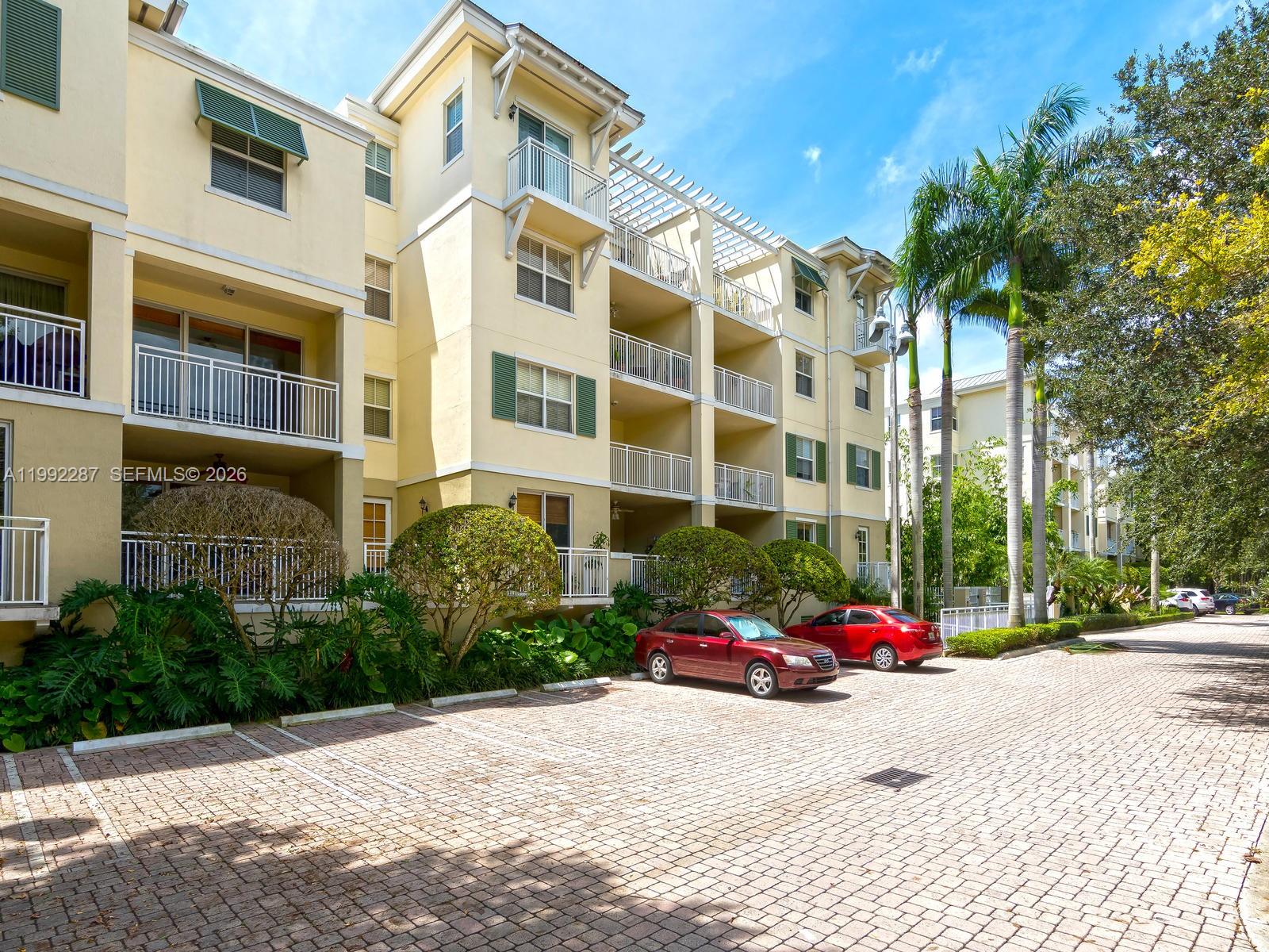 7542 SW 102nd St #209 Pinecrest, FL 33156