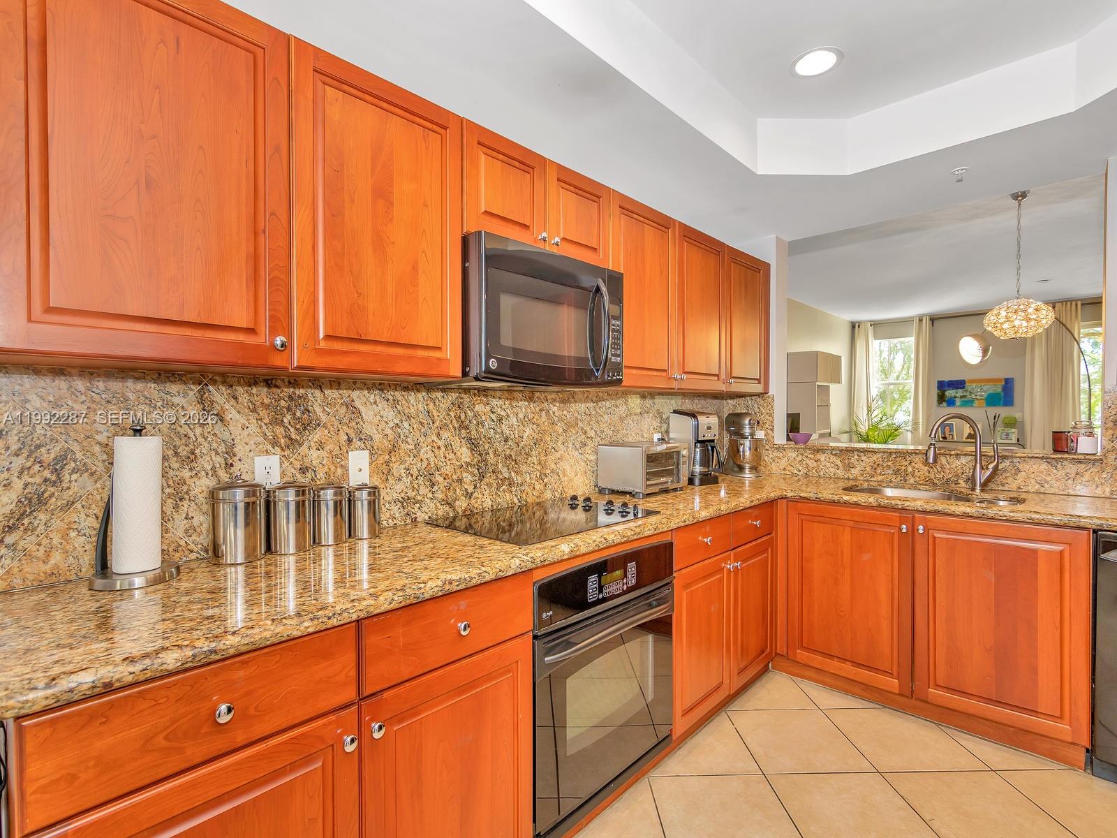 7542 SW 102nd St #209 Pinecrest, FL 33156