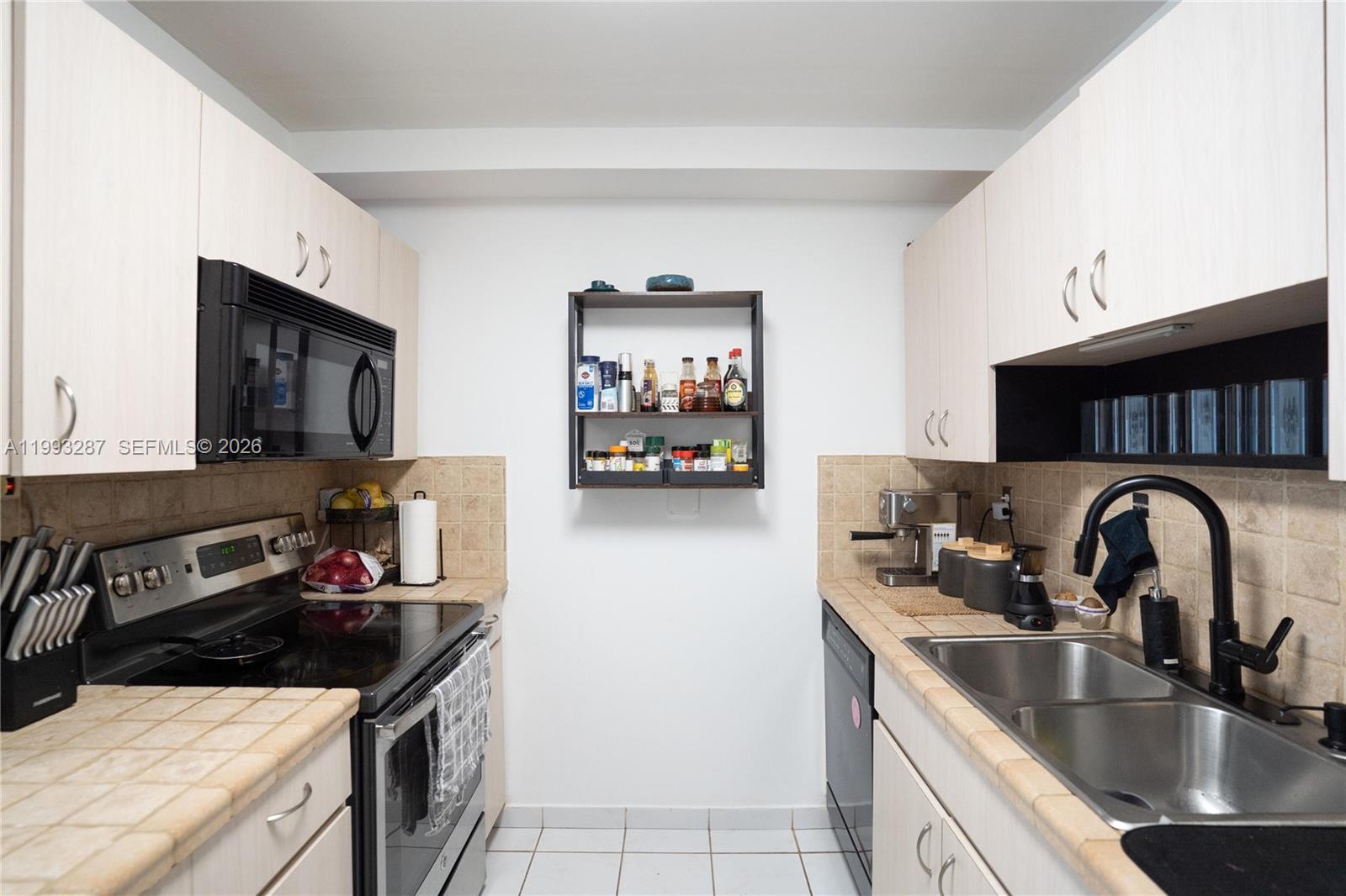 5555 Ludlam Rd #46 South Miami, FL 33155