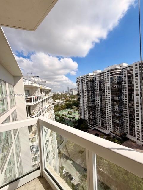 image Brickell Townhouse1