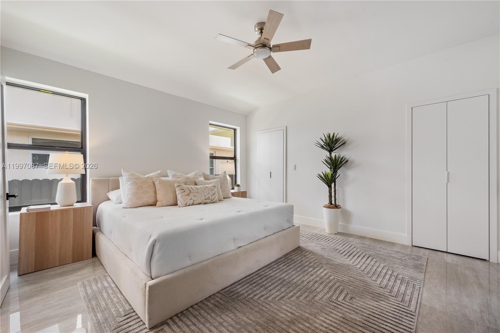 1405 Lenox Ave Miami Beach, FL 33139
