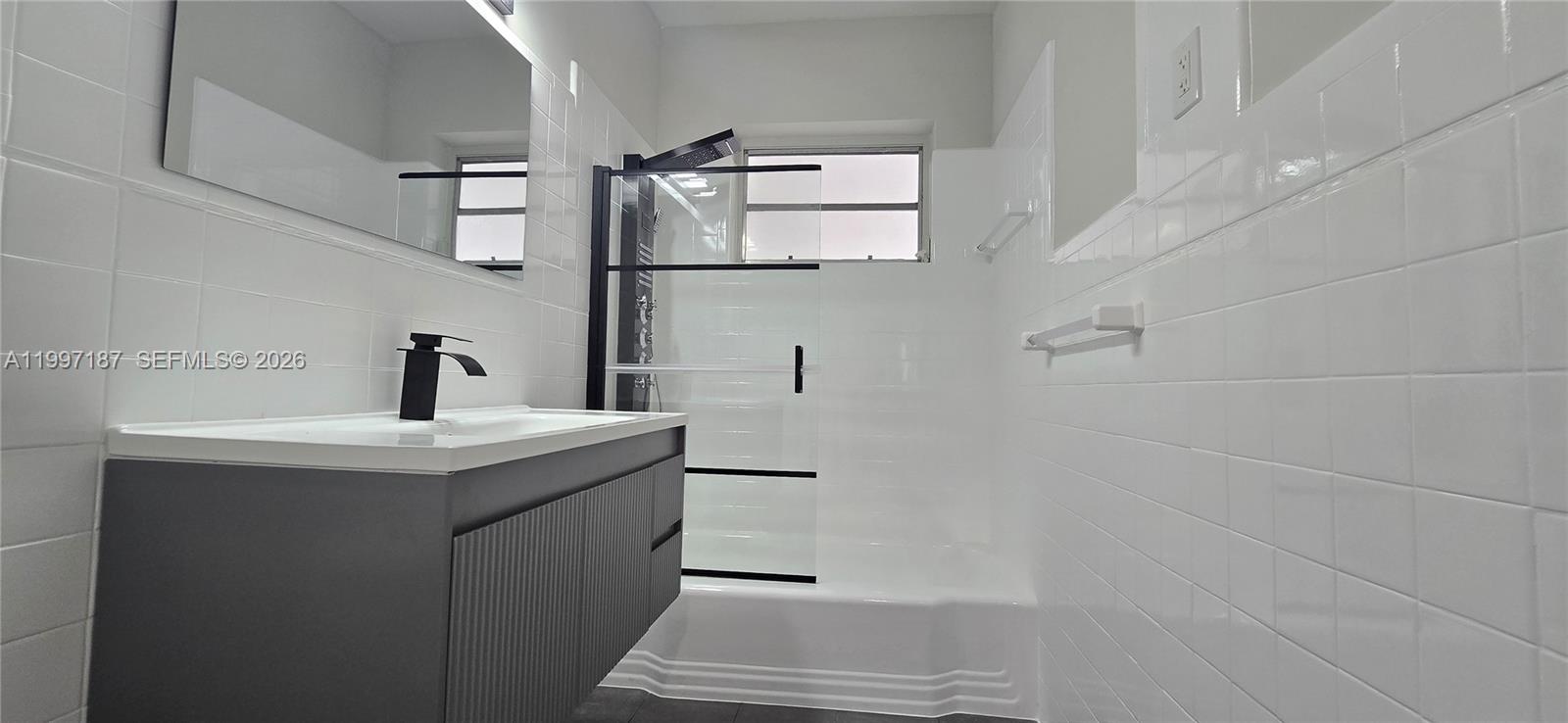 75 SW 32nd Ct Rd Miami, FL 33135