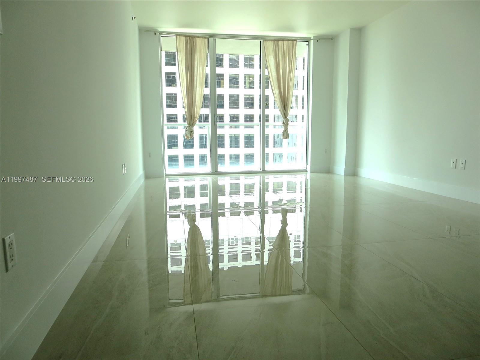 image 500 Brickell East1
