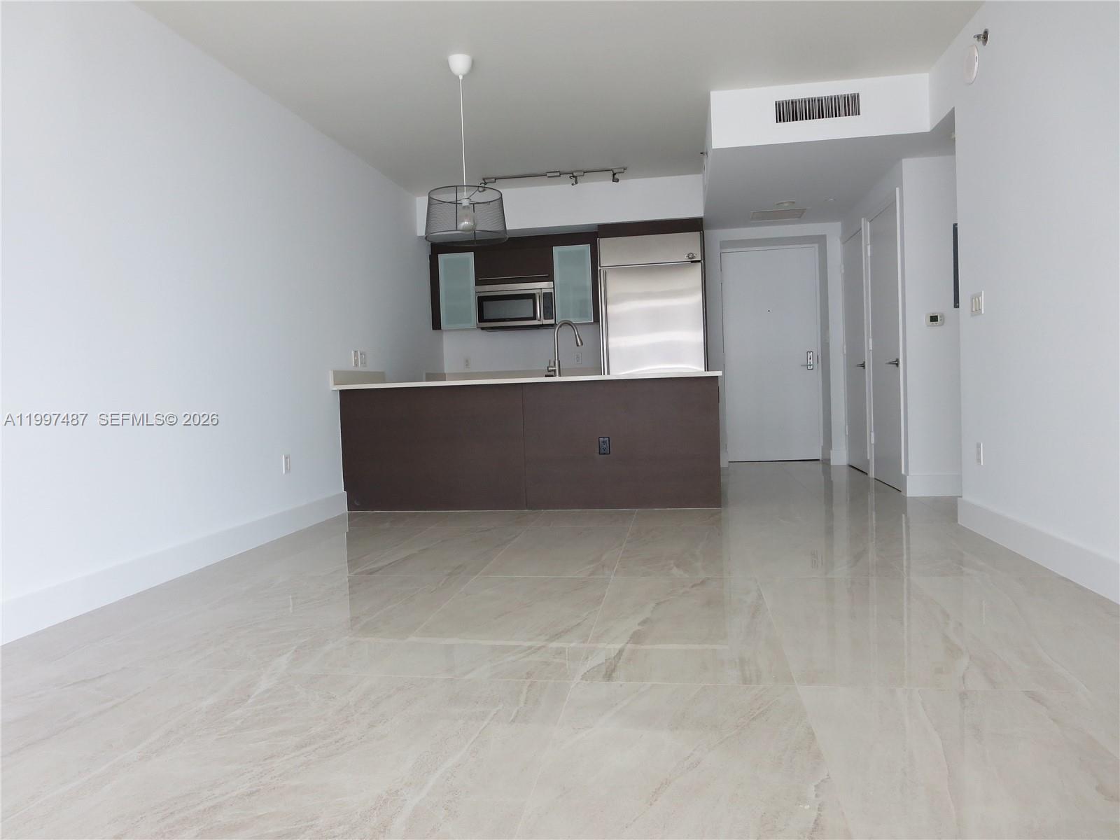 image 500 Brickell East2