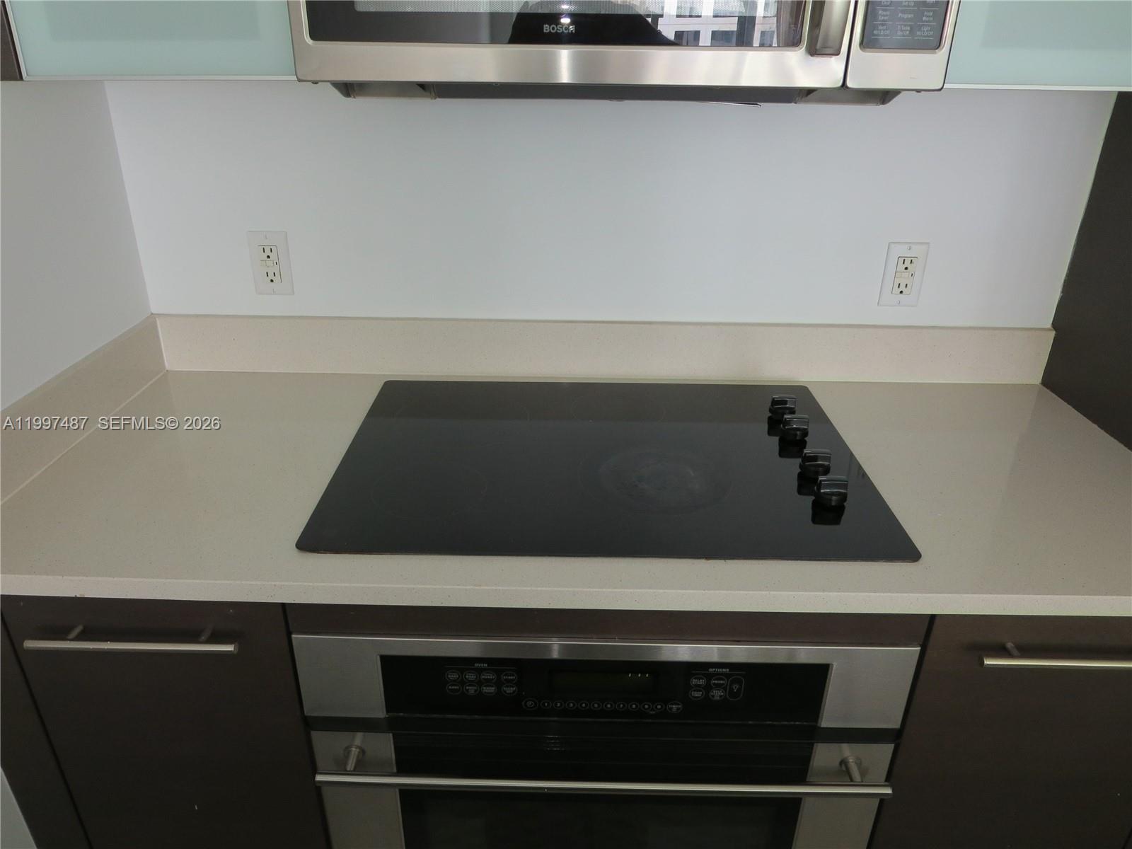 image 500 Brickell East7