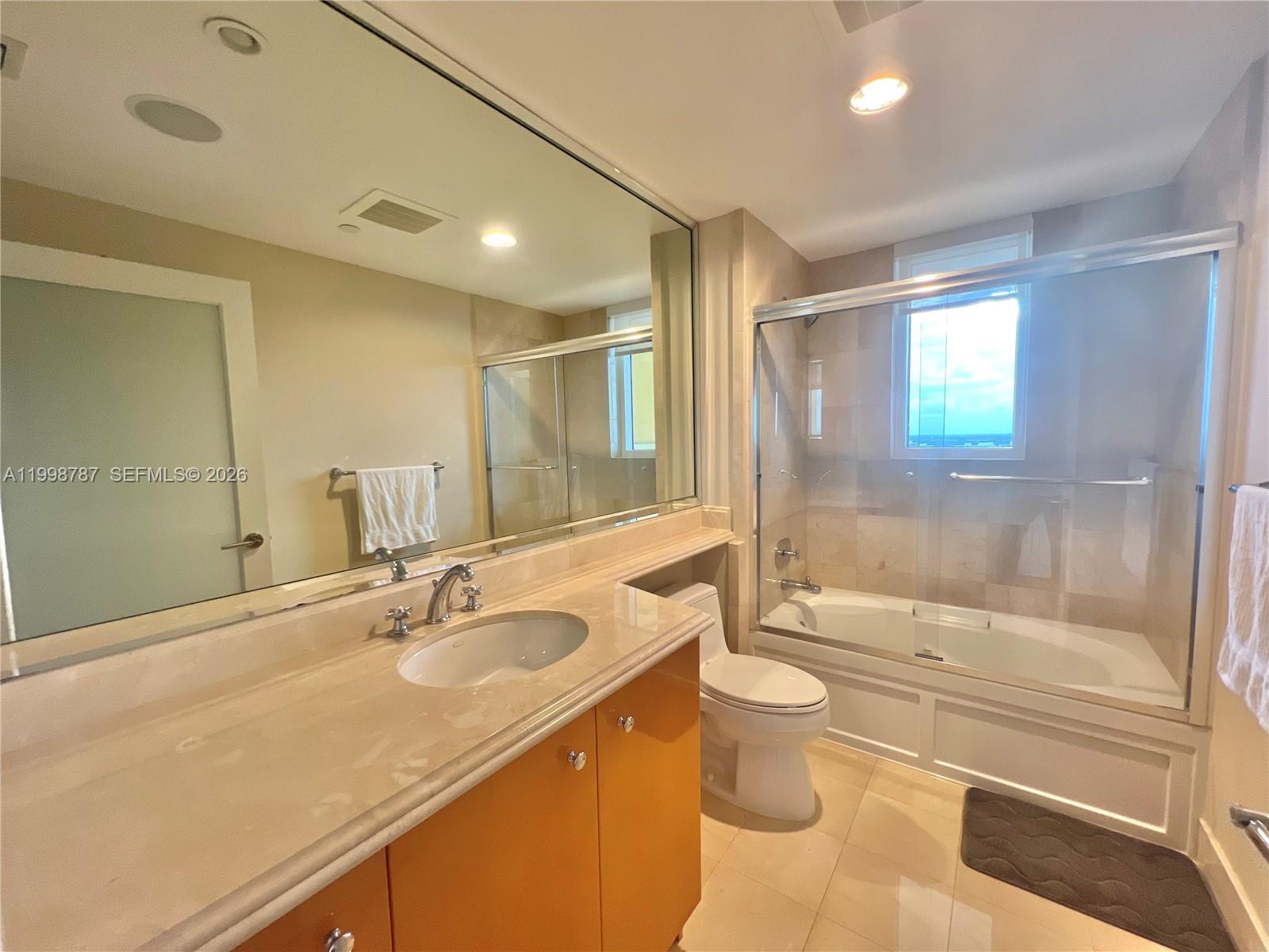 17875 Collins Ave #4305 Sunny Isles Beach, FL 33160