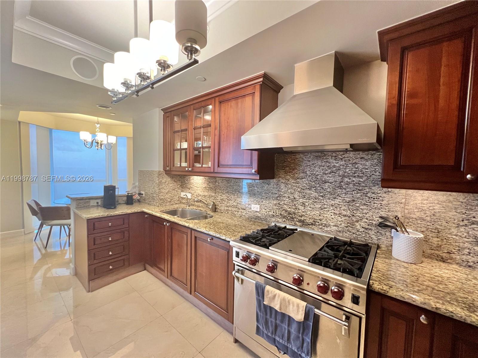 17875 Collins Ave #4305 Sunny Isles Beach, FL 33160