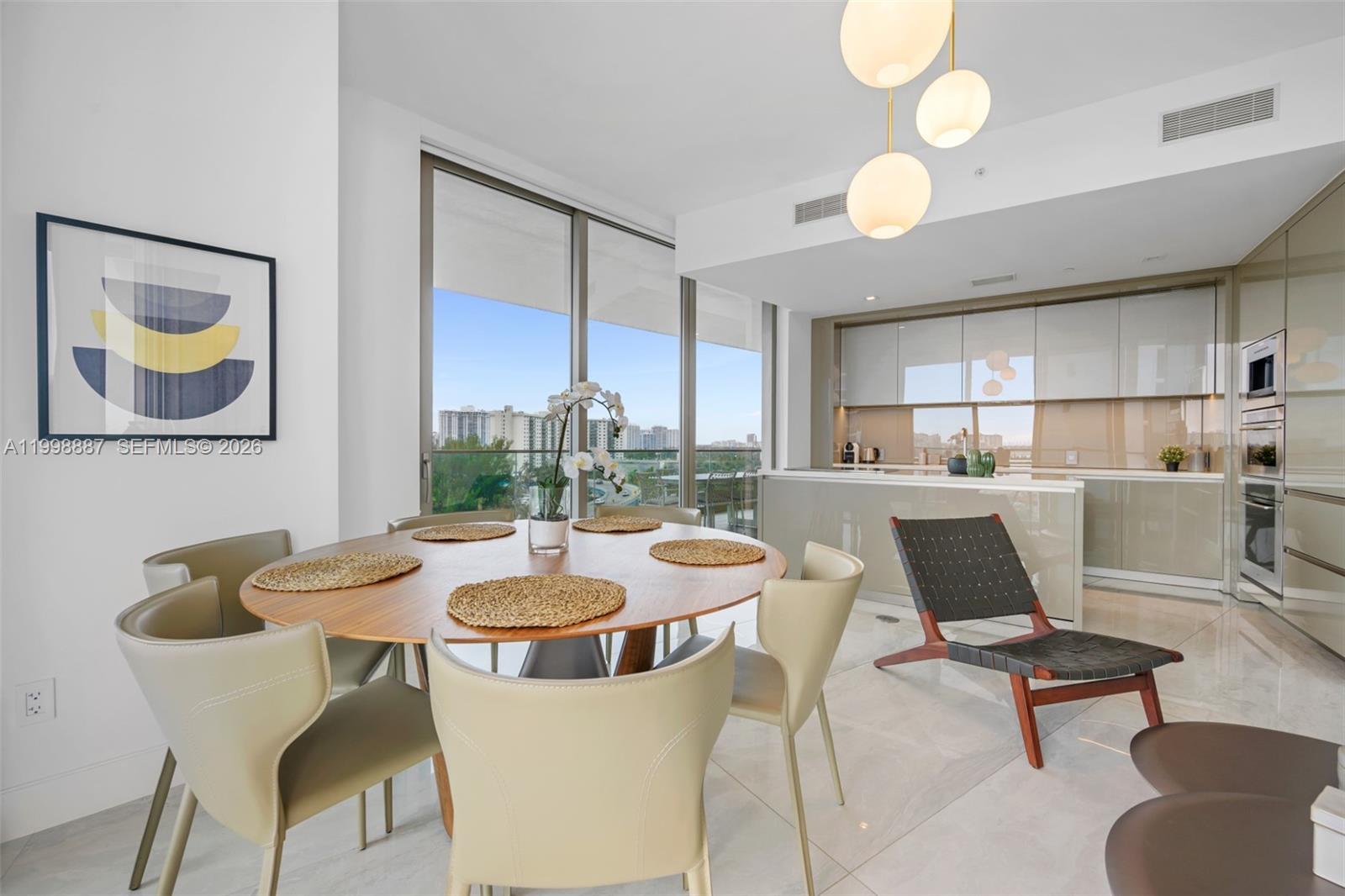 18975 Collins Ave #605 Sunny Isles Beach, FL 33160