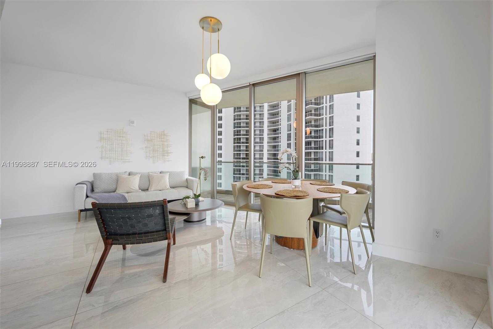 18975 Collins Ave #605 Sunny Isles Beach, FL 33160