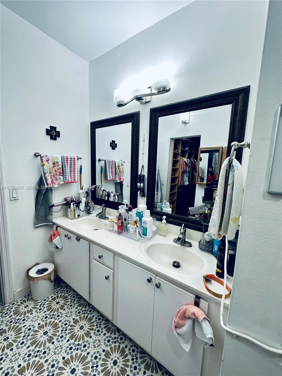 14531 SW 160th Ct Miami, FL 33196