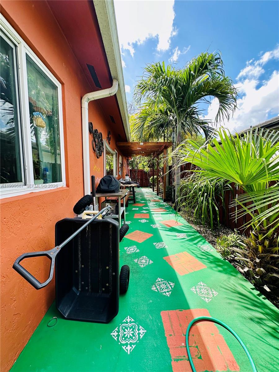 14531 SW 160th Ct Miami, FL 33196