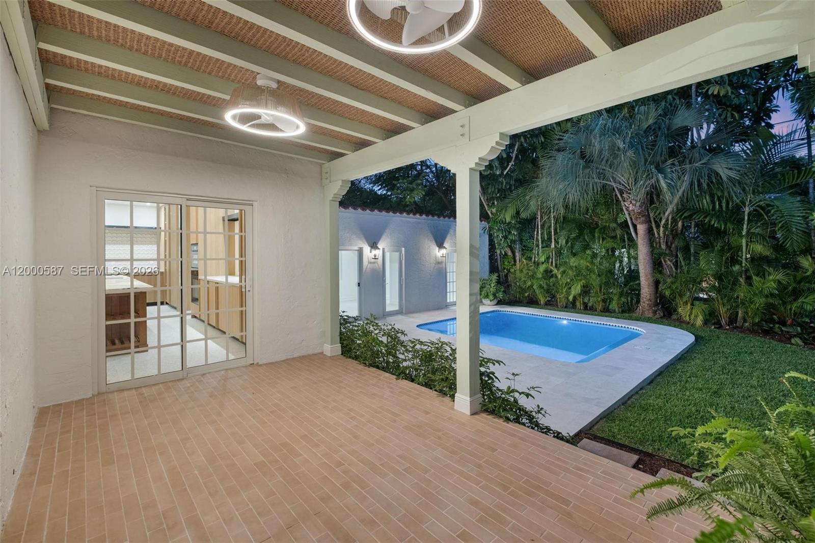 909 Roderigo Ave Coral Gables, FL 33134