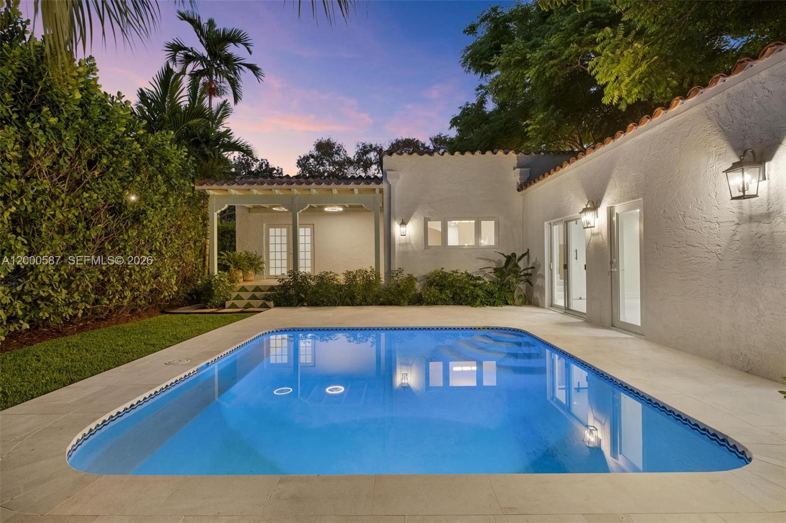 909 Roderigo Ave Coral Gables, FL 33134