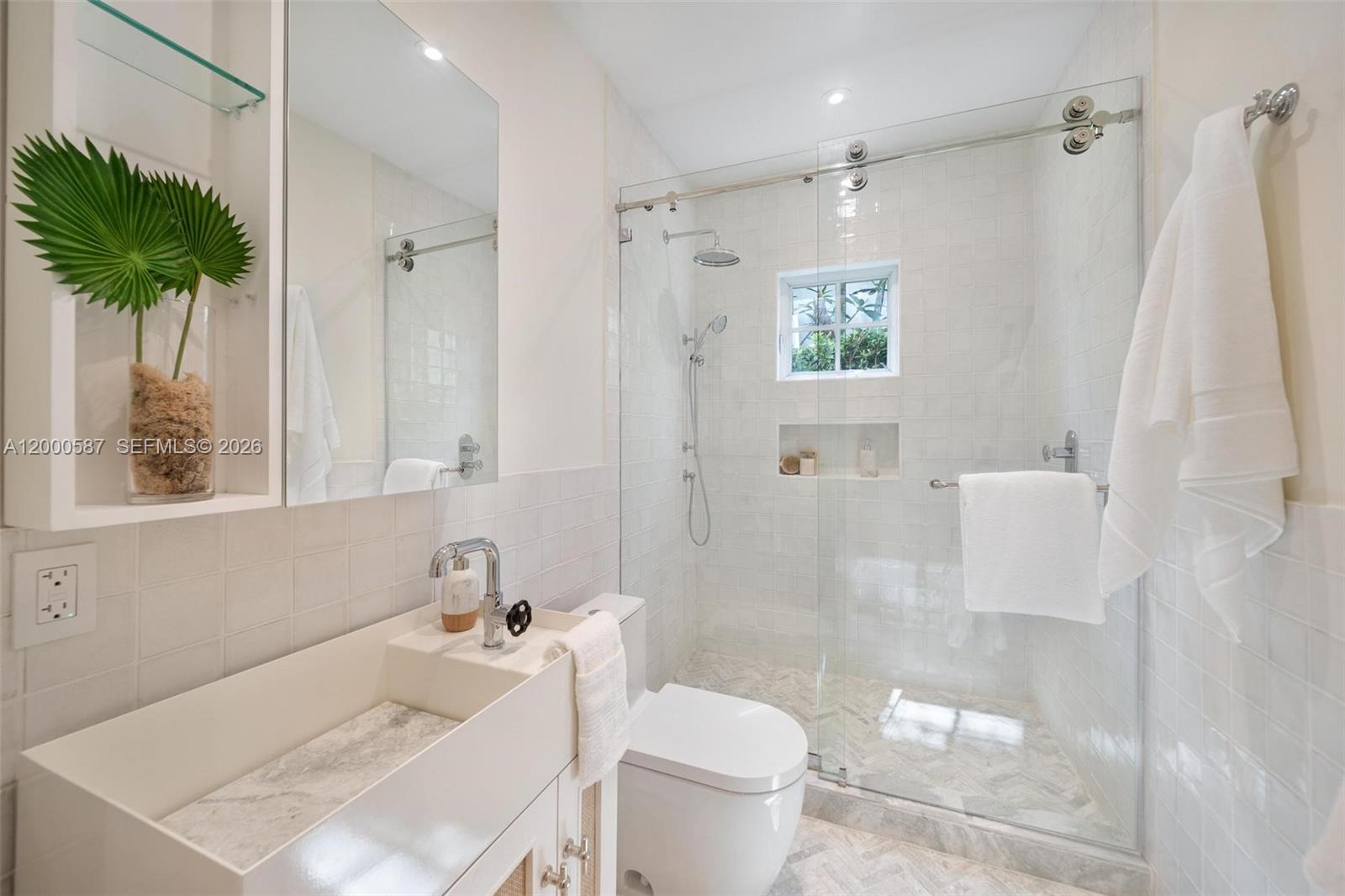 909 Roderigo Ave Coral Gables, FL 33134