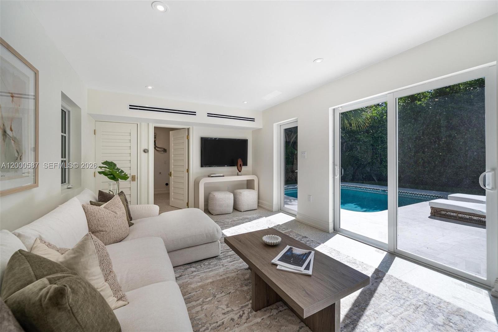 909 Roderigo Ave Coral Gables, FL 33134