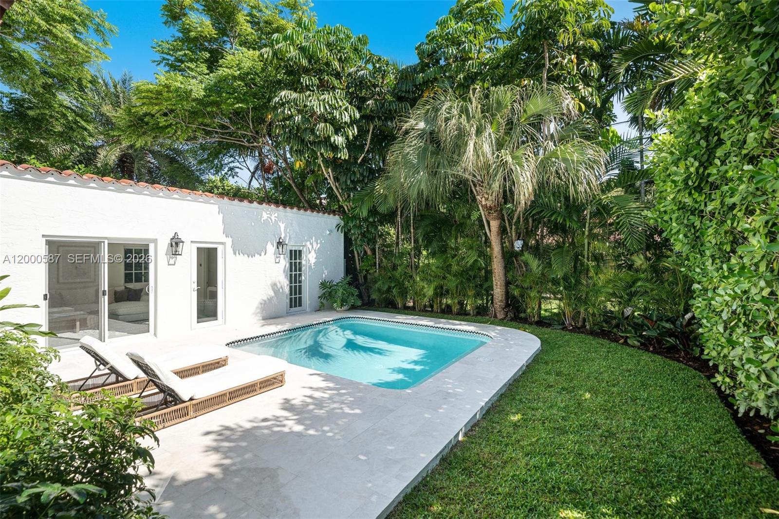 909 Roderigo Ave Coral Gables, FL 33134