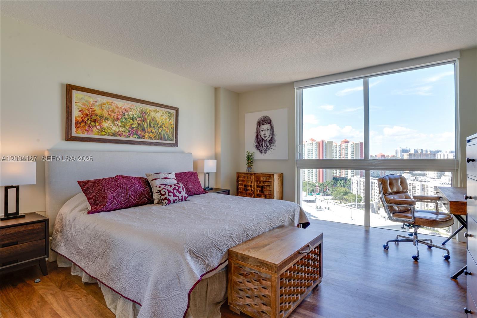 image St Tropez Sunny Isles14