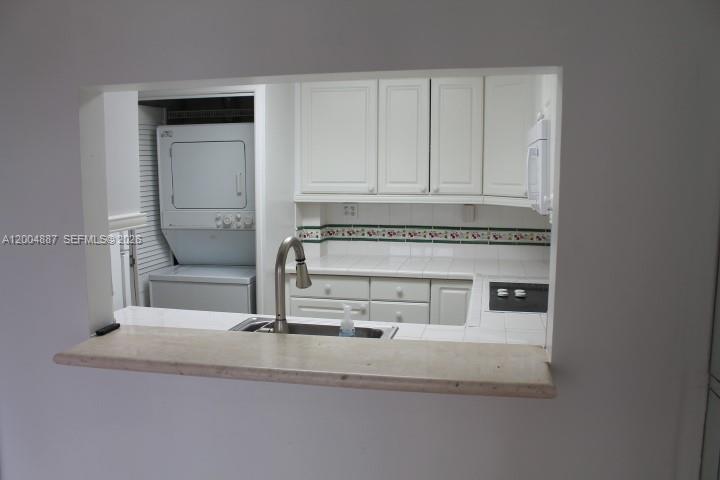 image Brickell Key Two4