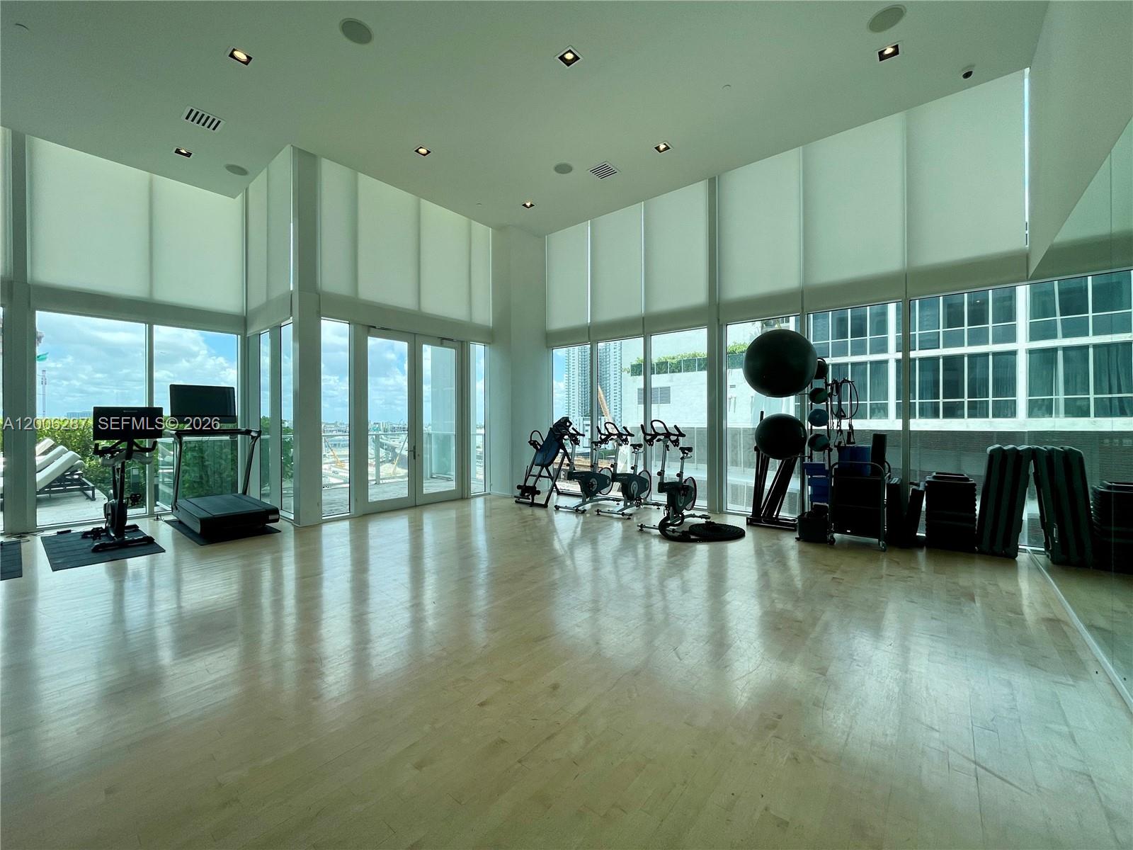 image Ten Museum Park25