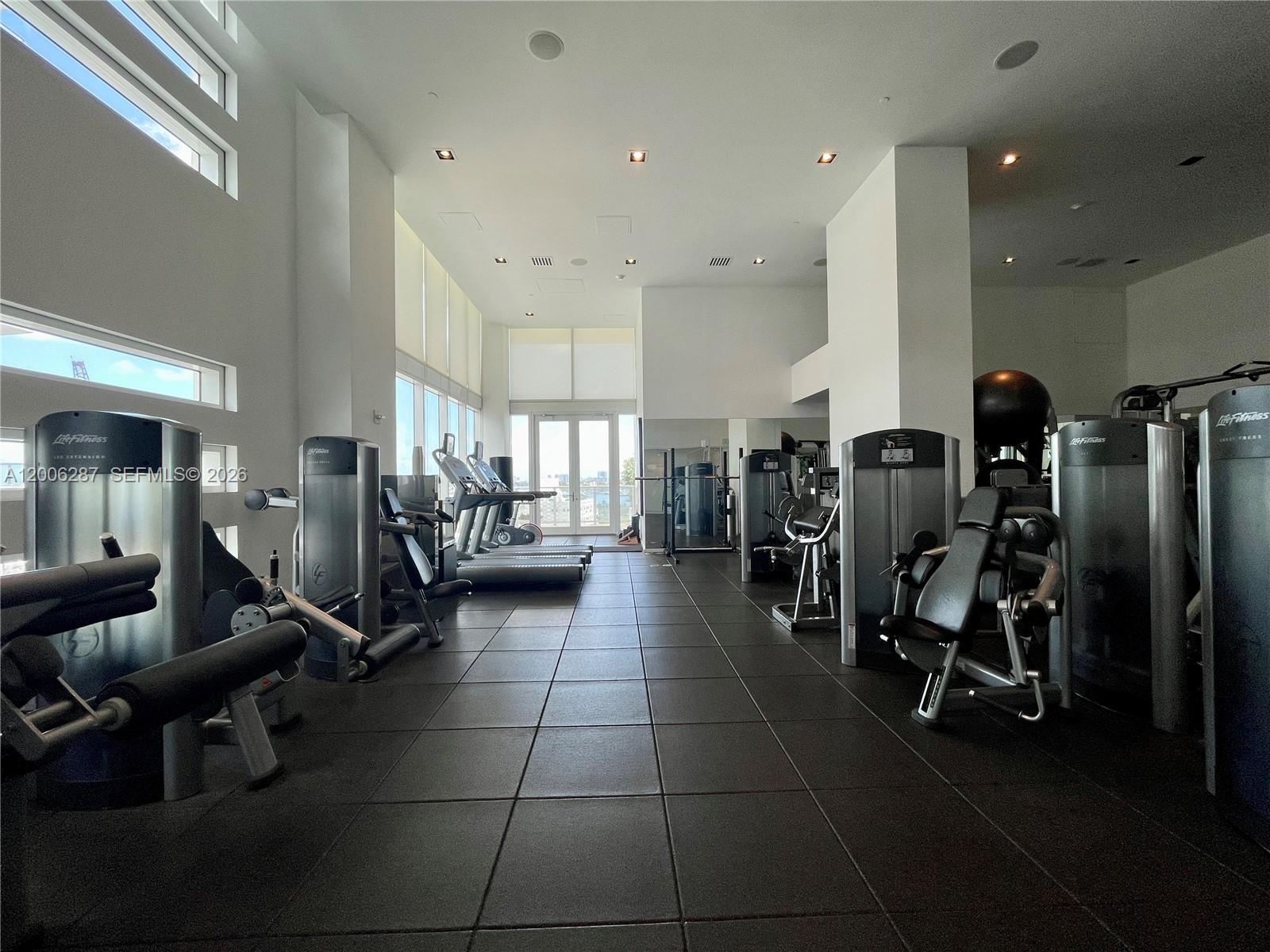 image Ten Museum Park29