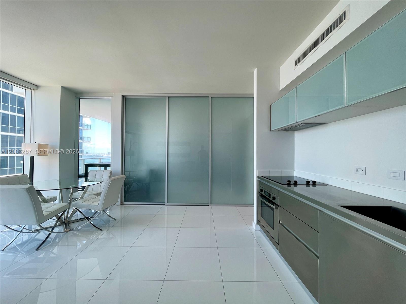 image Ten Museum Park6