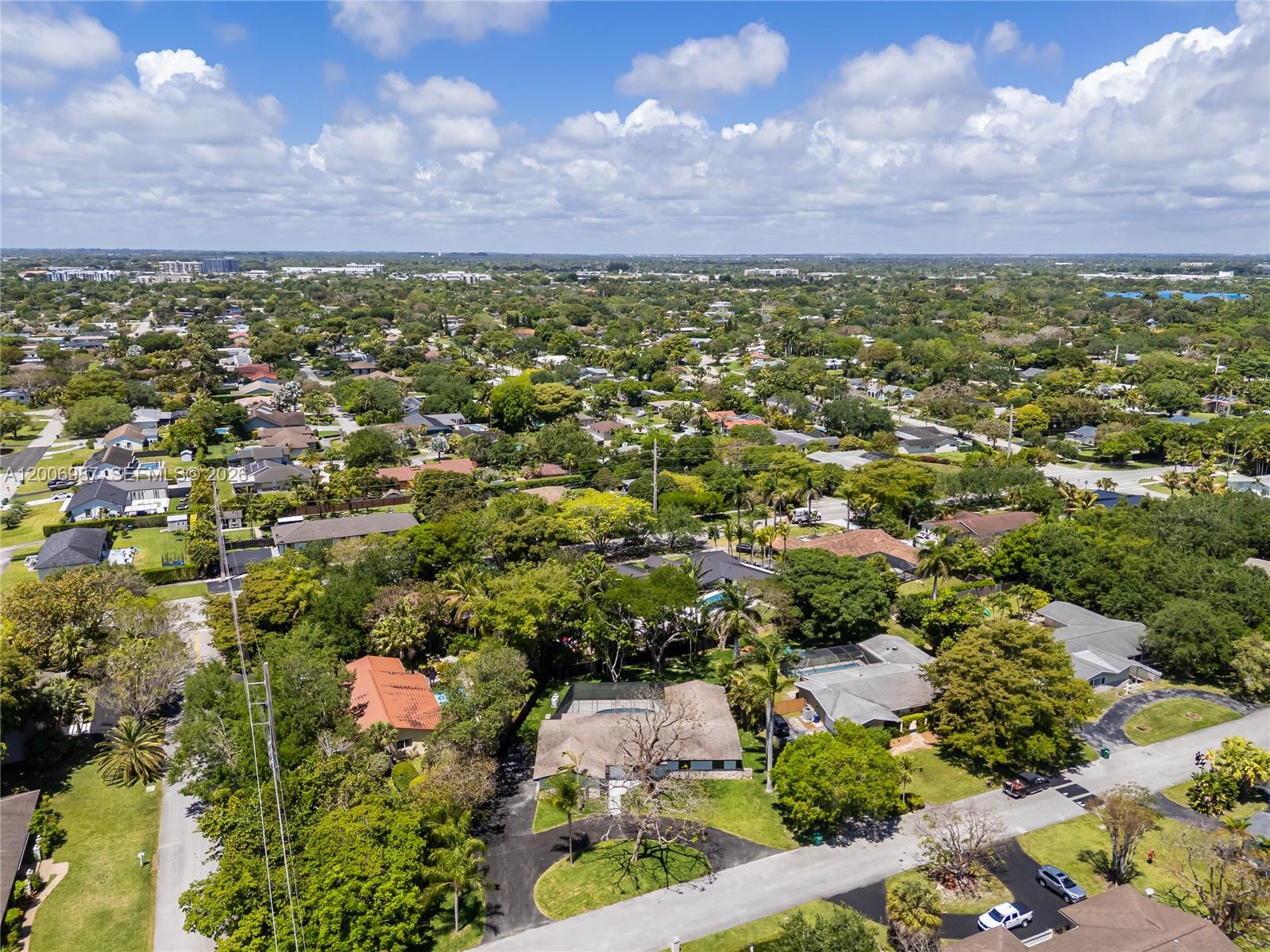 17737 SW 86th Ave Palmetto Bay, FL 33157