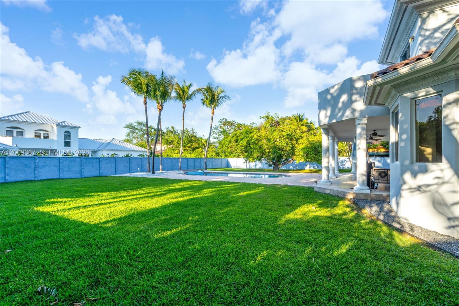 8479 SW 122nd St Miami, FL 33156
