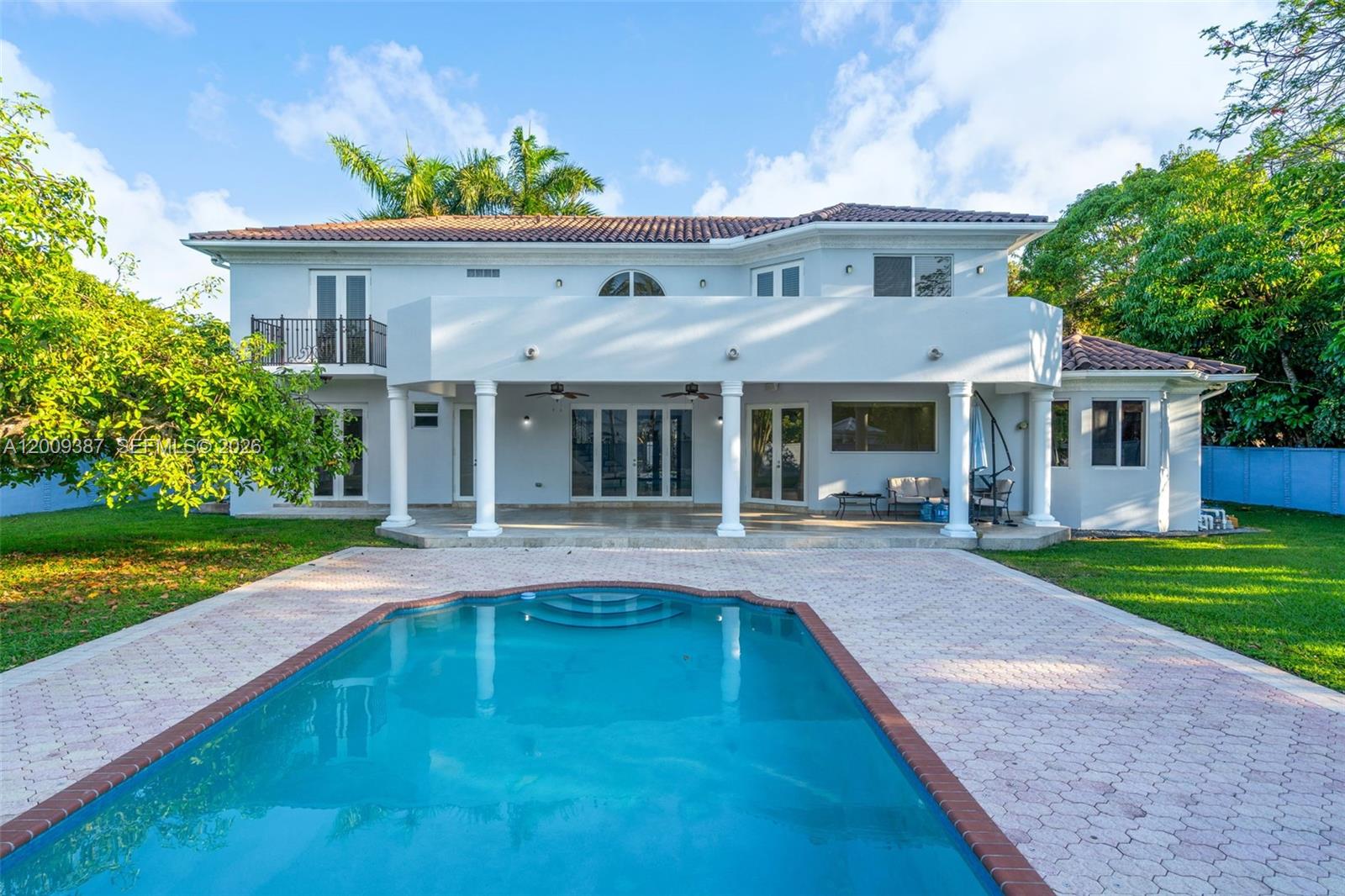8479 SW 122nd St Miami, FL 33156