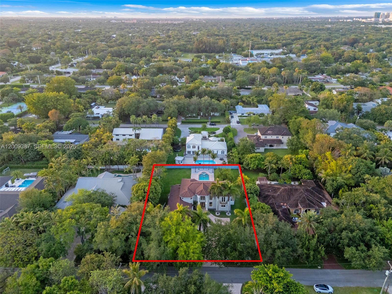 8479 SW 122nd St Miami, FL 33156