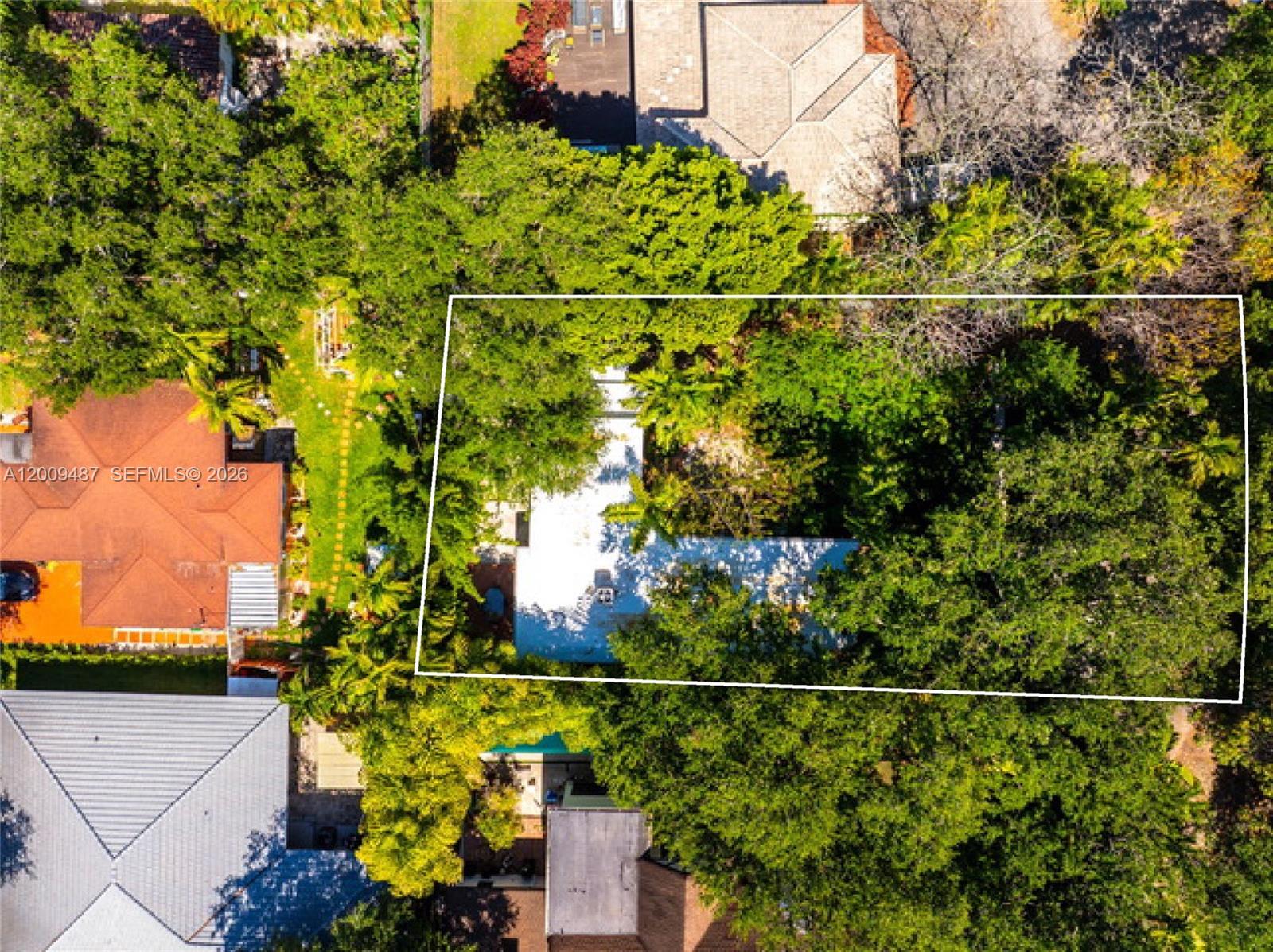 311 NE 86th St El Portal, FL 33138
