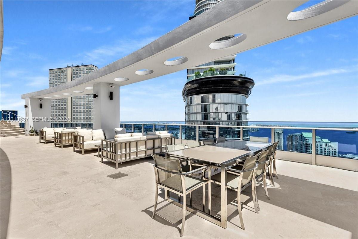 200 Biscayne Blvd Way #PH 5401 Miami, FL 33131
