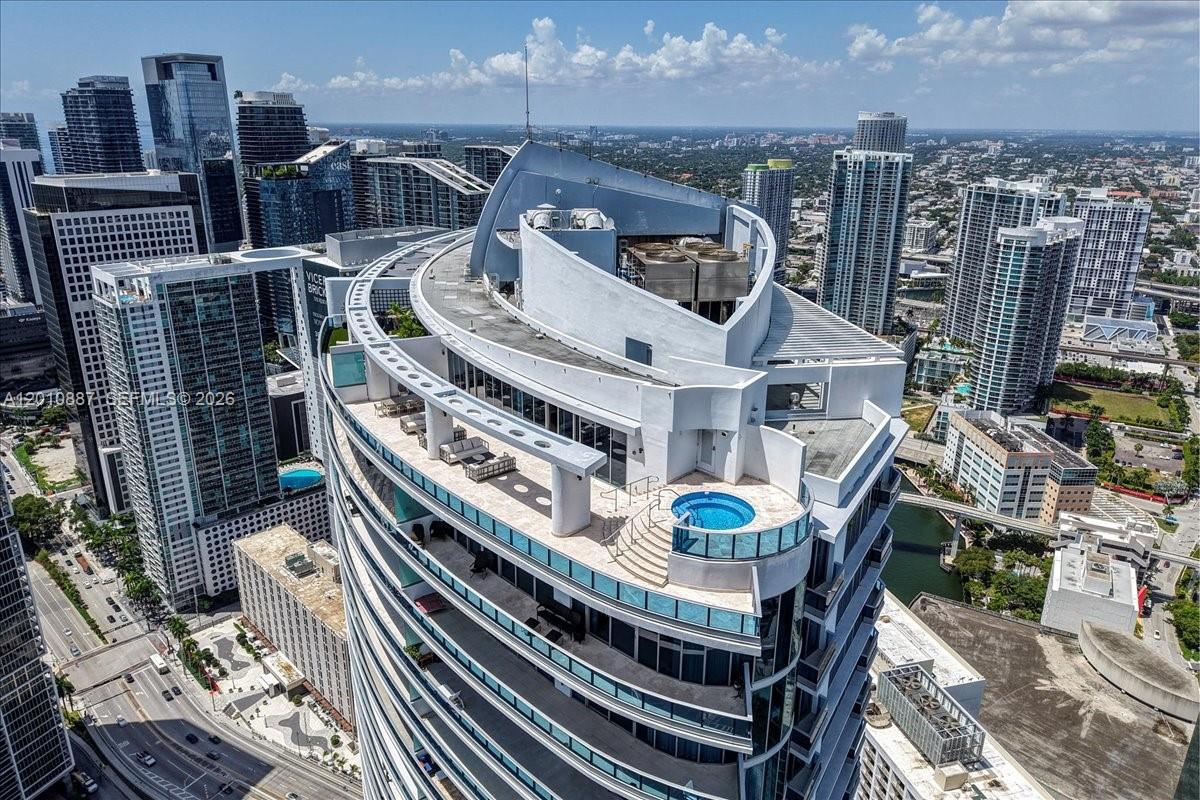 200 Biscayne Blvd Way #PH 5401 Miami, FL 33131