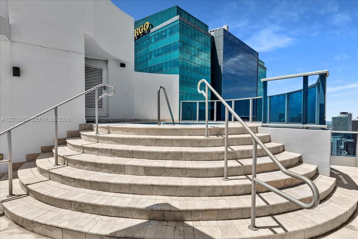 200 Biscayne Blvd Way #PH 5401 Miami, FL 33131