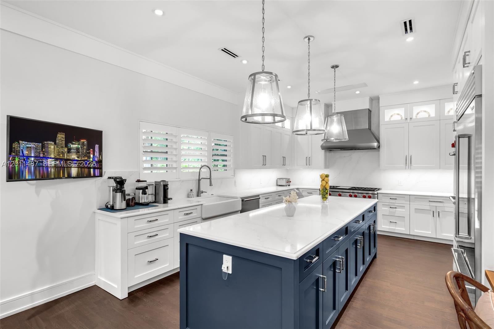 4901 Hammock Park Dr Coral Gables, FL 33156