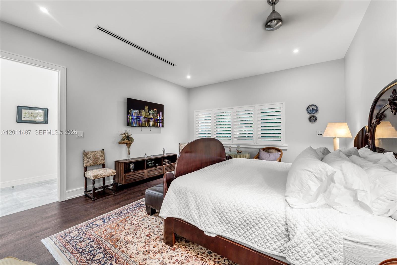 4901 Hammock Park Dr Coral Gables, FL 33156