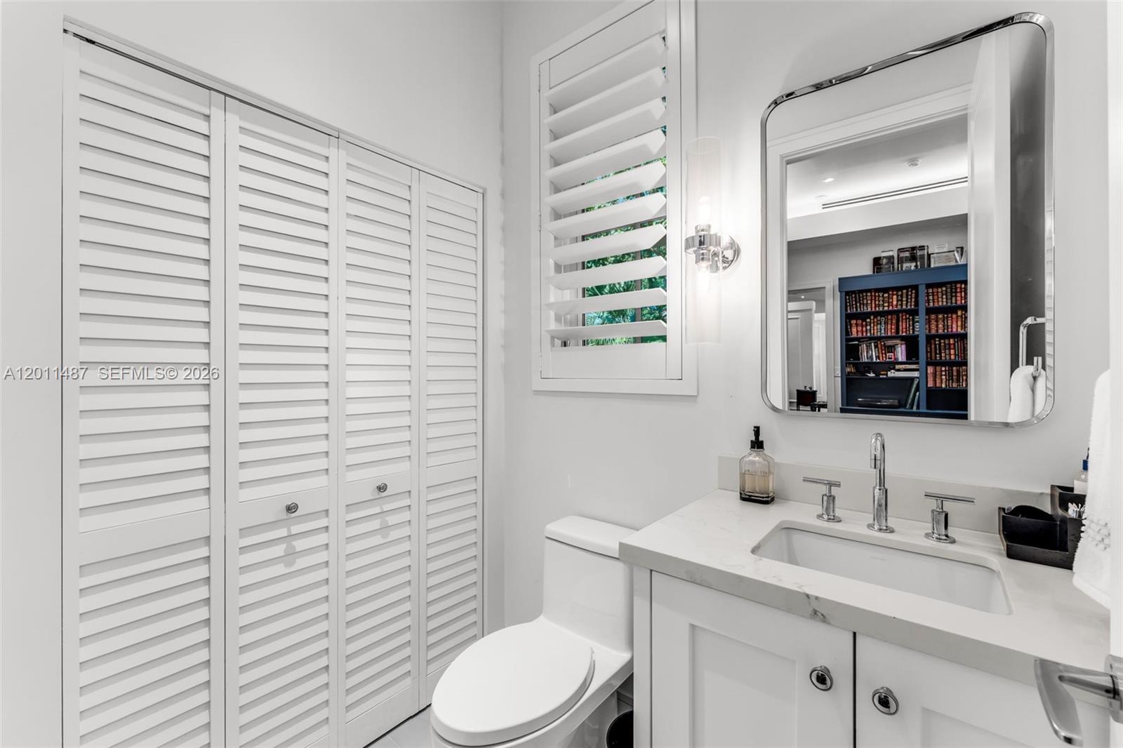 4901 Hammock Park Dr Coral Gables, FL 33156