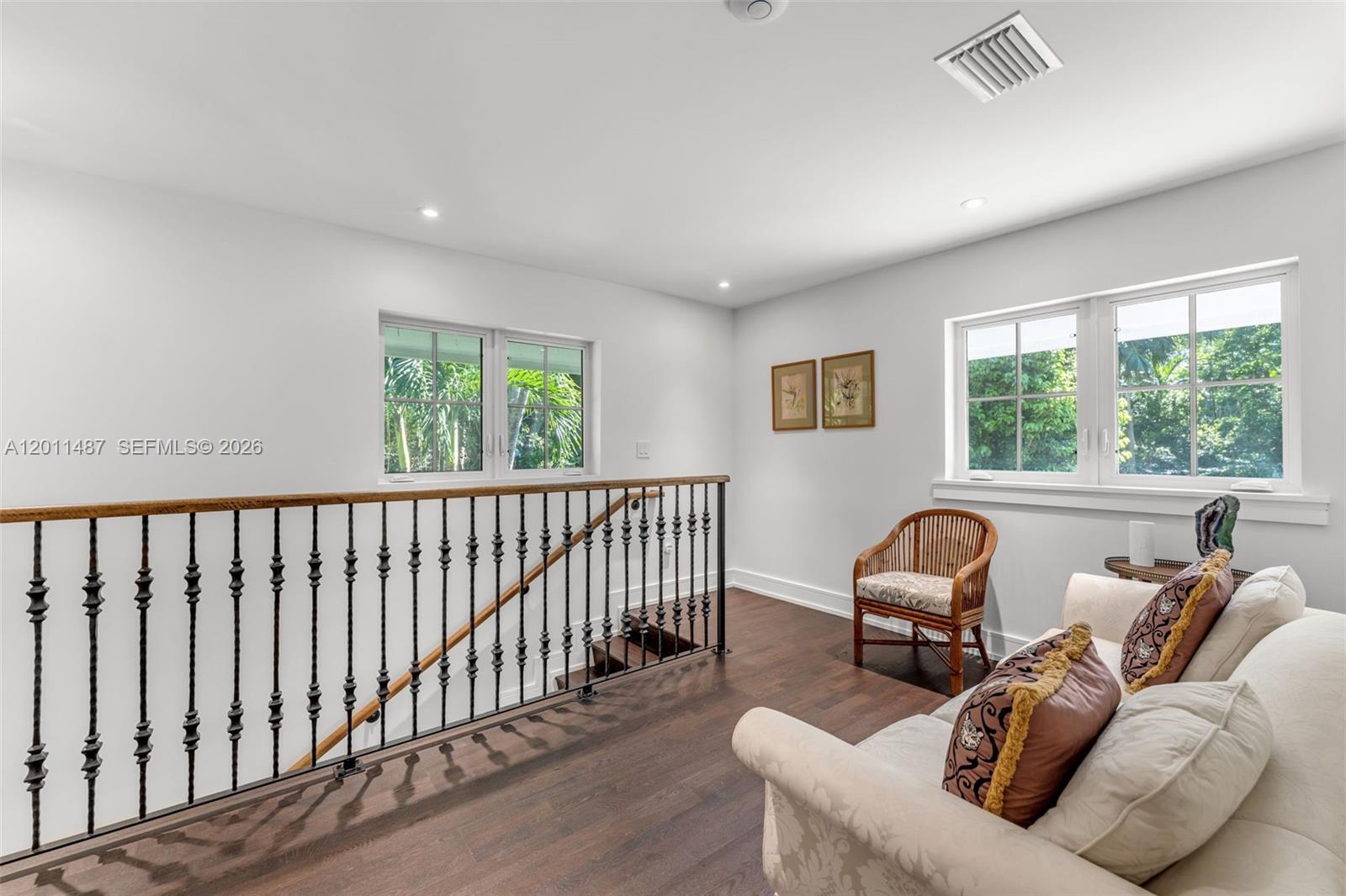 4901 Hammock Park Dr Coral Gables, FL 33156