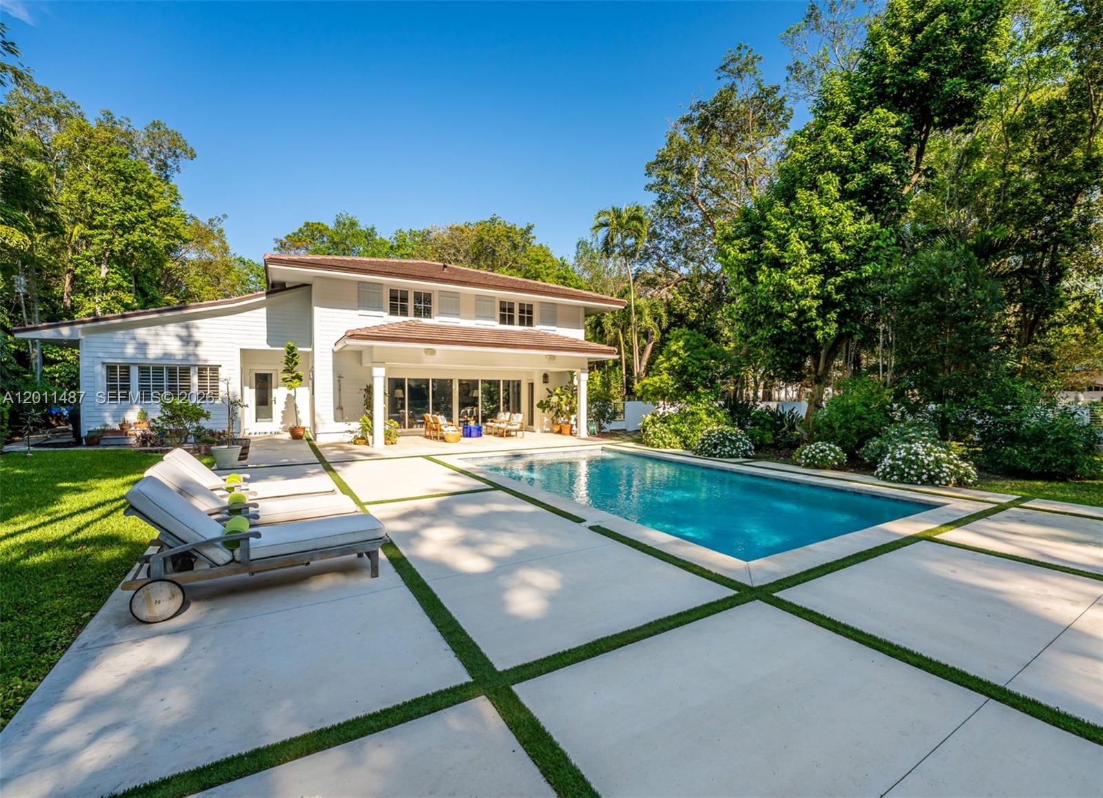 4901 Hammock Park Dr Coral Gables, FL 33156