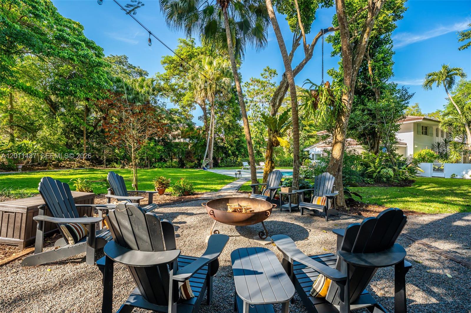 4901 Hammock Park Dr Coral Gables, FL 33156